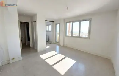 Studio à Tarbes