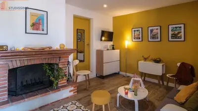 Studio à Théza