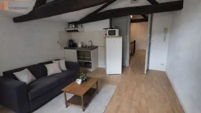 Studio à Saintes