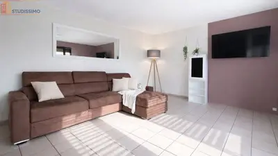 Studio à Brive-la-Gaillarde