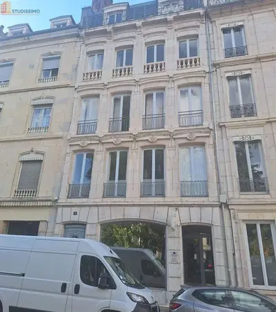 Studio à Besançon
