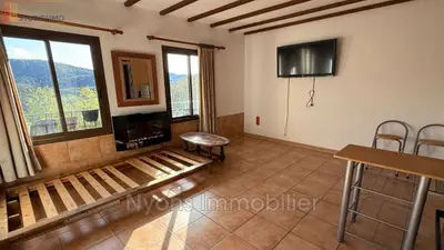 Studio à Aubres
