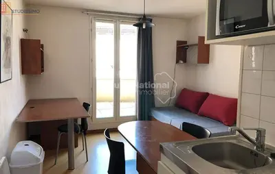 Studio à Valence