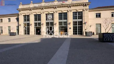 Studio à Valence