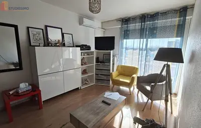 Studio à Valence