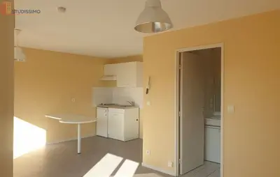 Studio à Aubière