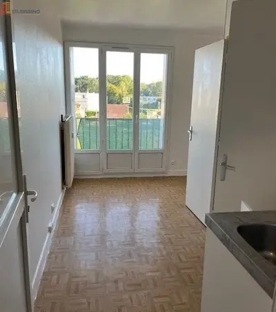 Studio à Évreux