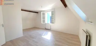 Studio à Chartres