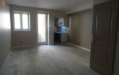 Studio à Tournus