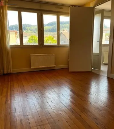 Studio à Chauffailles