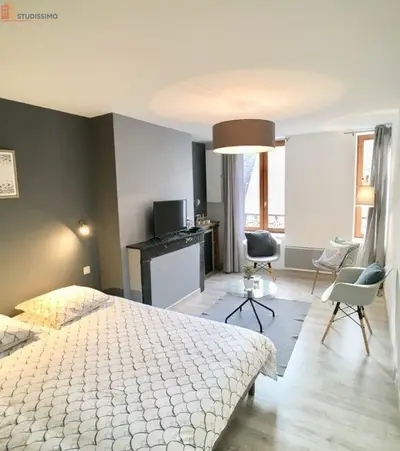Studio à Louhans