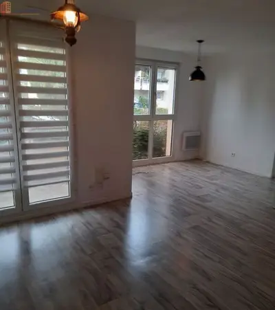 Studio à Lons