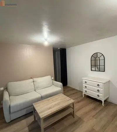 Studio à Domfront-en-Champagne