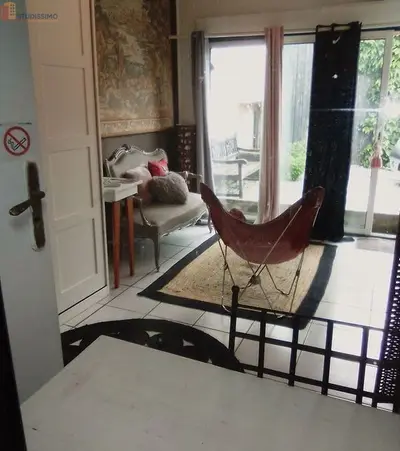 Studio à Asson