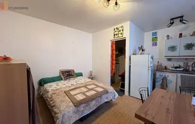 Studio à Écommoy