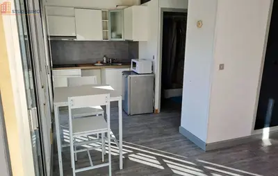 Studio à Cendras