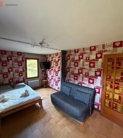 Studio à Demi-Quartier