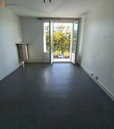 Studio à Tours