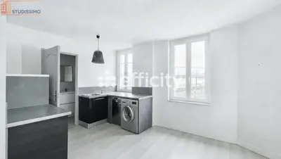 Studio à Nazelles-Négron