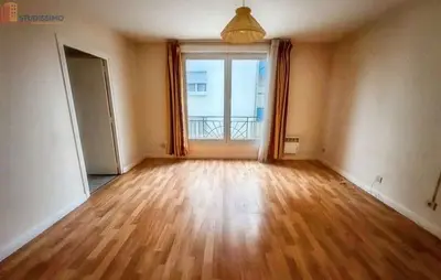 Studio à Tours