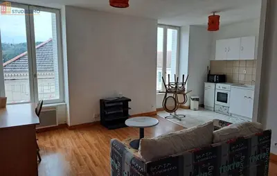 Studio à Thizy-les-Bourgs
