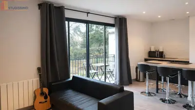Studio à Écully