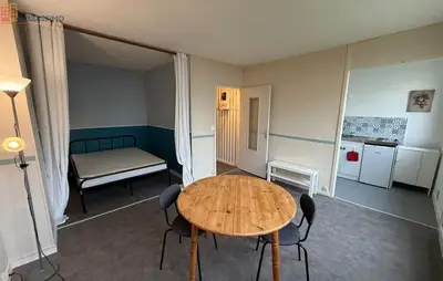 Studio à Saint-Cyr-sur-Loire
