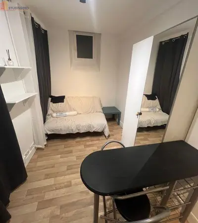 Studio à Paris