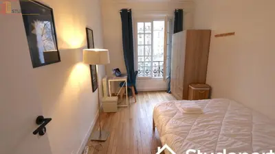Studio à Paris