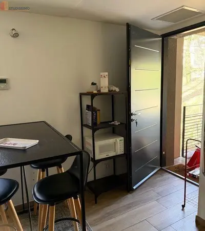 Studio à Écully