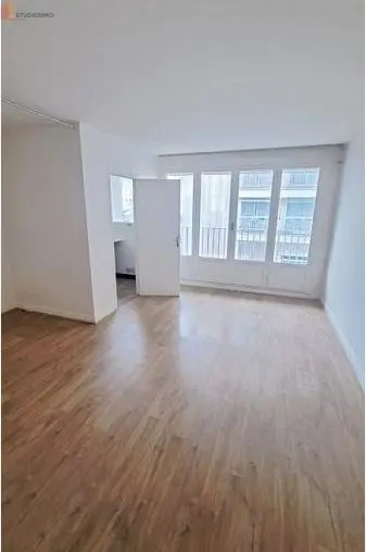 Studio à Paris