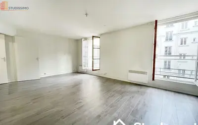 Studio à Paris