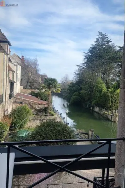 Studio à Dole