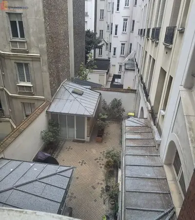 Studio à Paris