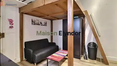 Studio à Paris