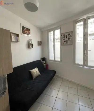 Studio à Paris