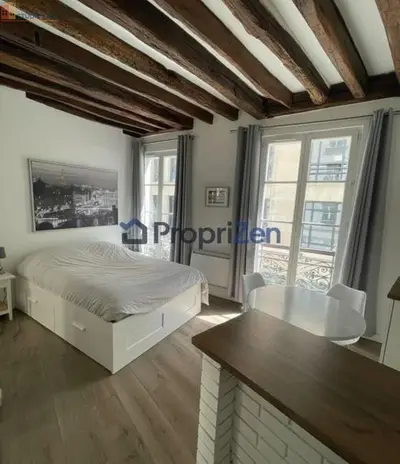 Studio à Paris