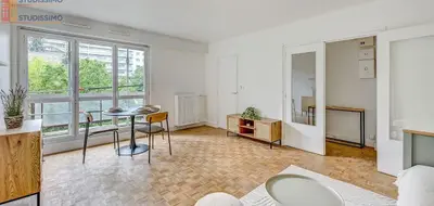 Studio à Paris