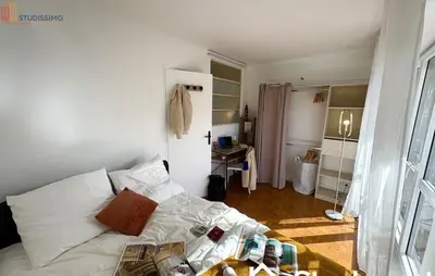 Studio à Paris