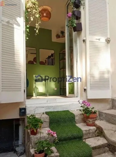 Studio à Paris