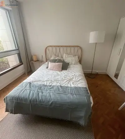 Studio à Paris