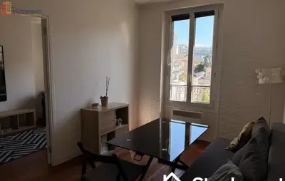 Studio à Paris