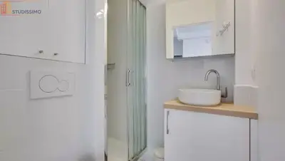 Studio à Paris