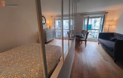 Studio à Paris