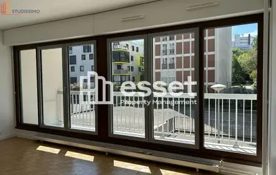 Studio à Paris