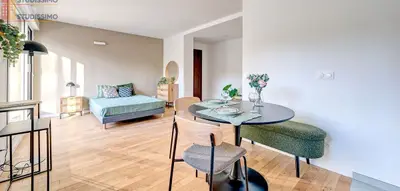 Studio à Paris