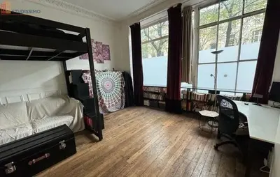 Studio à Paris