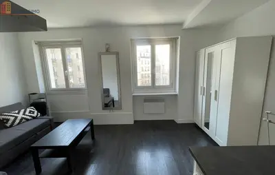 Studio à Paris