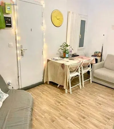 Studio à Paris