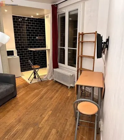 Studio à Paris